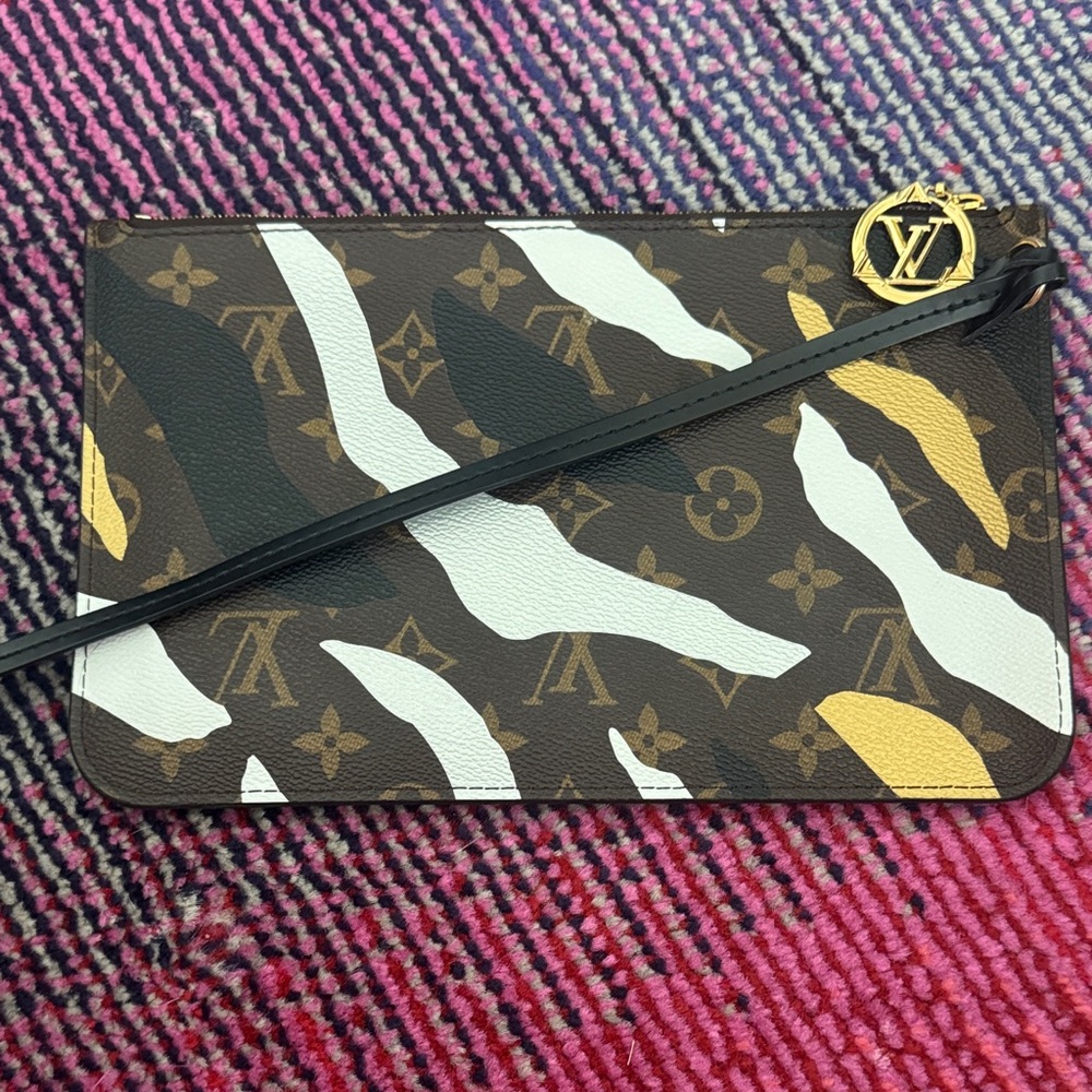 Louis Vuitton zebra Brown and Gold Monogram Clutch- limited edition